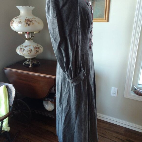 Vintage Cottagecore Dress 36" Bust German Bavarian Folkwear Goth - Picture 7 of 10